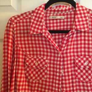 💕 Old Navy Red Gingham Button-Up Shirt